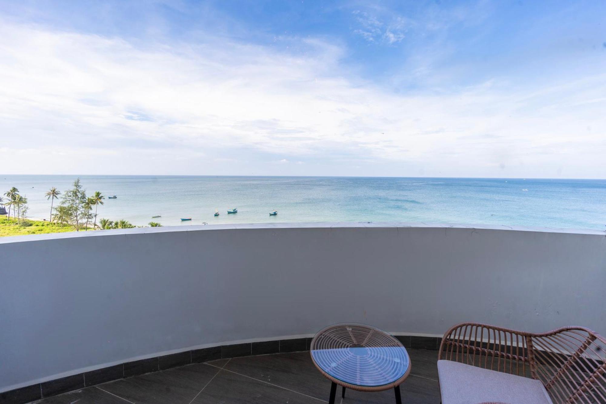 Maris Beach Hotel Phu Quoc Exteriör bild